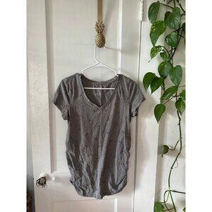 A Glow Maternity women’s size medium bee t-shirt